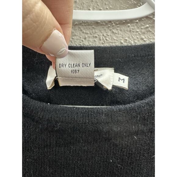 Verrazano Womens Sweater Size Medium Black Cashmere Pullover NWTs - Picture 4 of 10